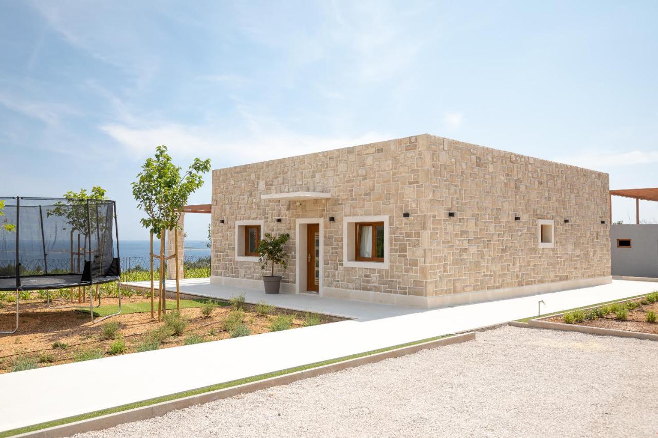 Horizon Villa *